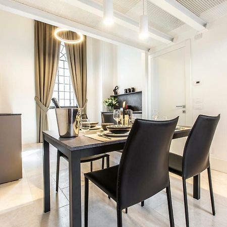 ונציה Elegant Fornasa Vecia, Canal View With A Beautiful Garden R&R מראה חיצוני תמונה